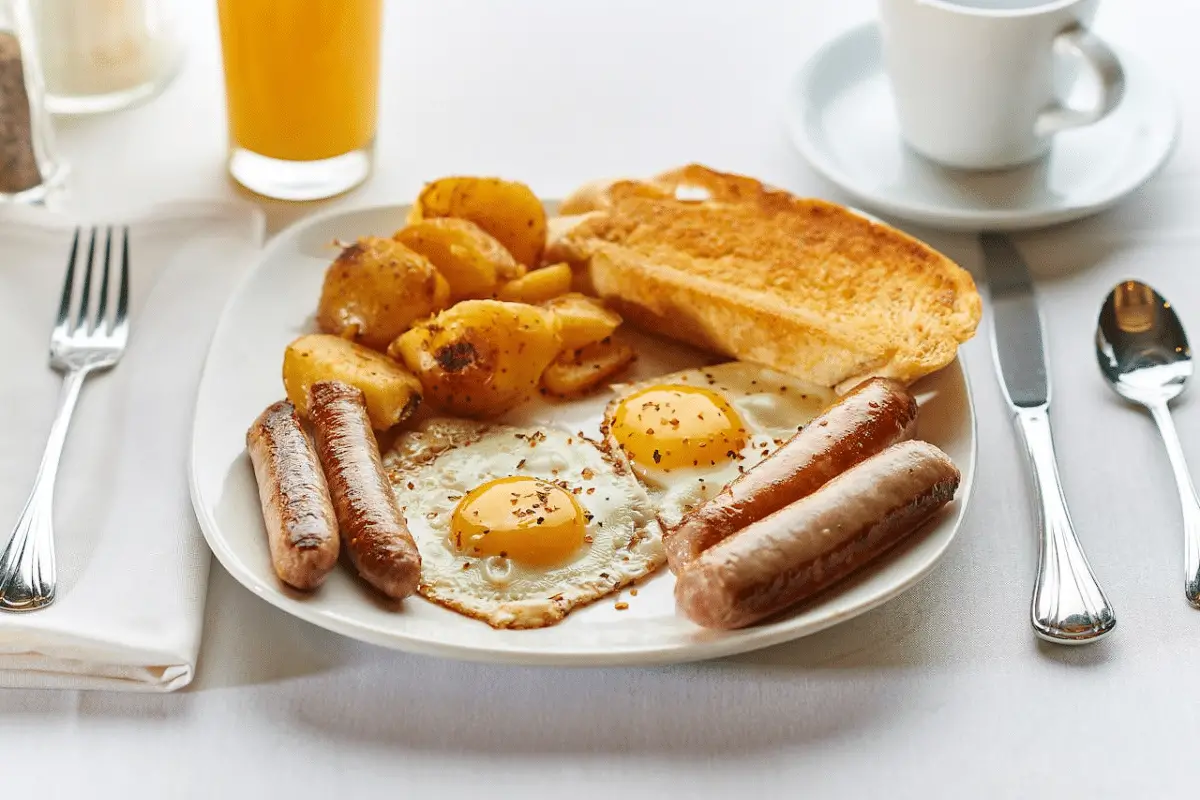 Breakfast​